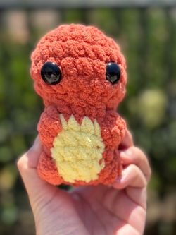 Crochet Pokémon Charmander plushie
