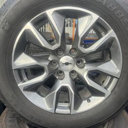 Set Wheels And Tires 20”