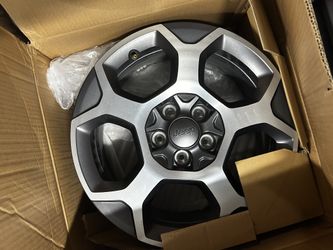 2018-2023 Jeep Cherokee OEM wheels 17”