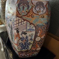 Ceramic Asian Plant Stand / Side Table