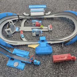 Cars 3 Ultimate Florida Speedway Track Set