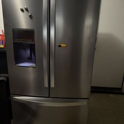 Whirlpool Gold Refrigerator