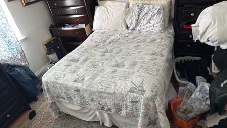 Full Sized Box Spring Bed w/ Frame