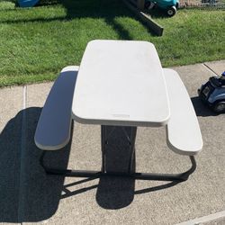 Lifetime kids picnic table