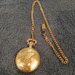 Watch It Gold Pocket Watch With Chain