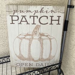 Wall Decor / Outdoor Decor 