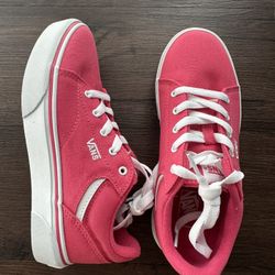 Brand New Kids Sneakers Vans, Size 4 Youth 