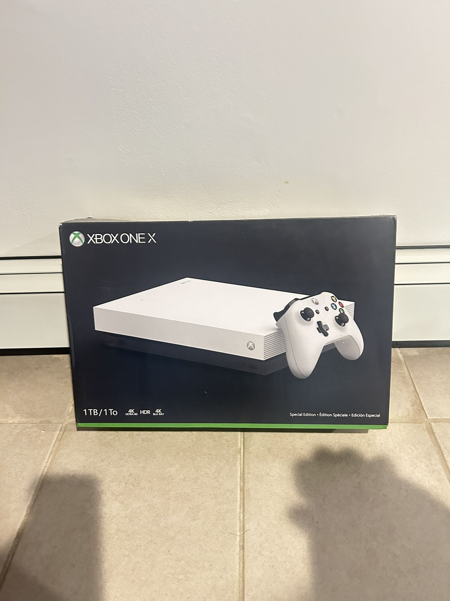Xbox One X - 1 TB