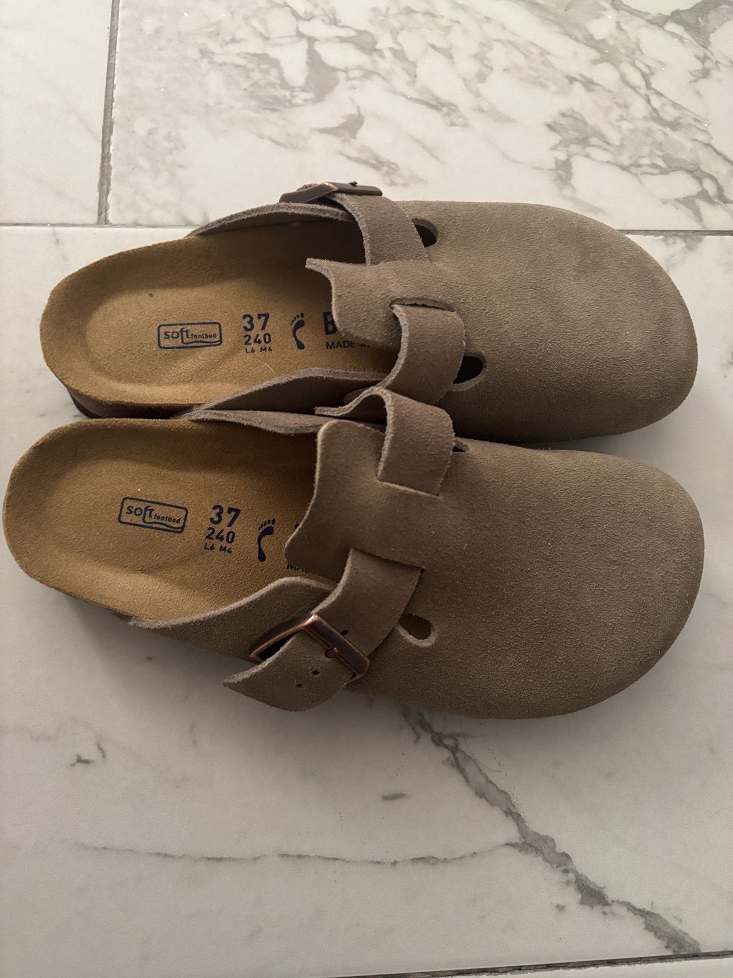Birkenstock Bostons 