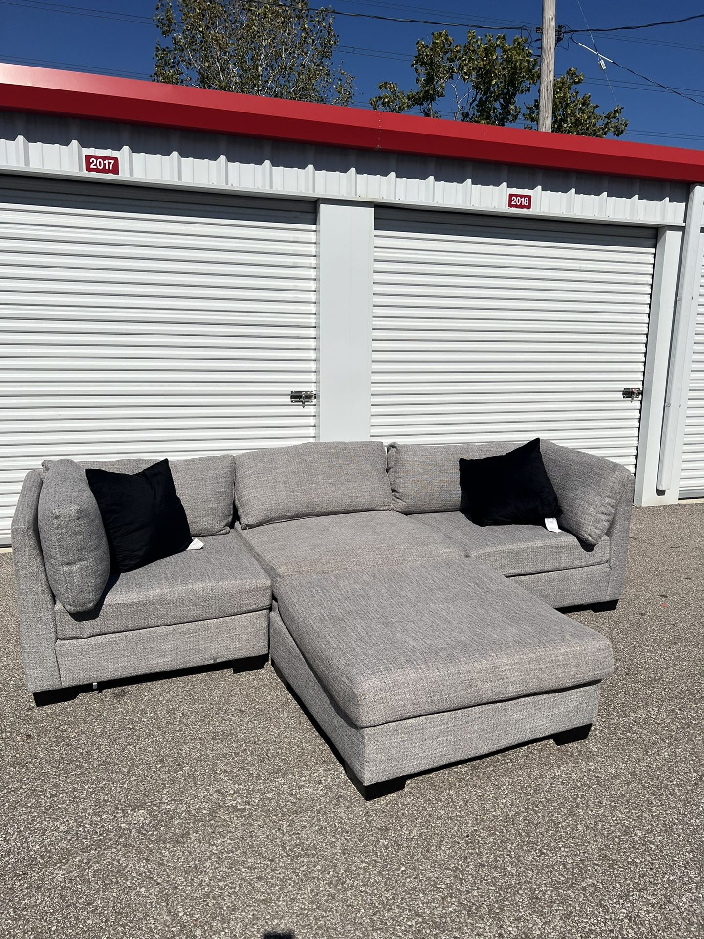 EXTREMELY LIGHTLY USED COUCH!!!
