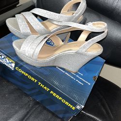 Shoes 7.5