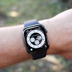 Apple Watch Series 6  with Blood Oxygen Sensor! - Black Stainless Steel 