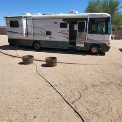 2001 Holiday Rambler Motorhome With 2 Slide Outs