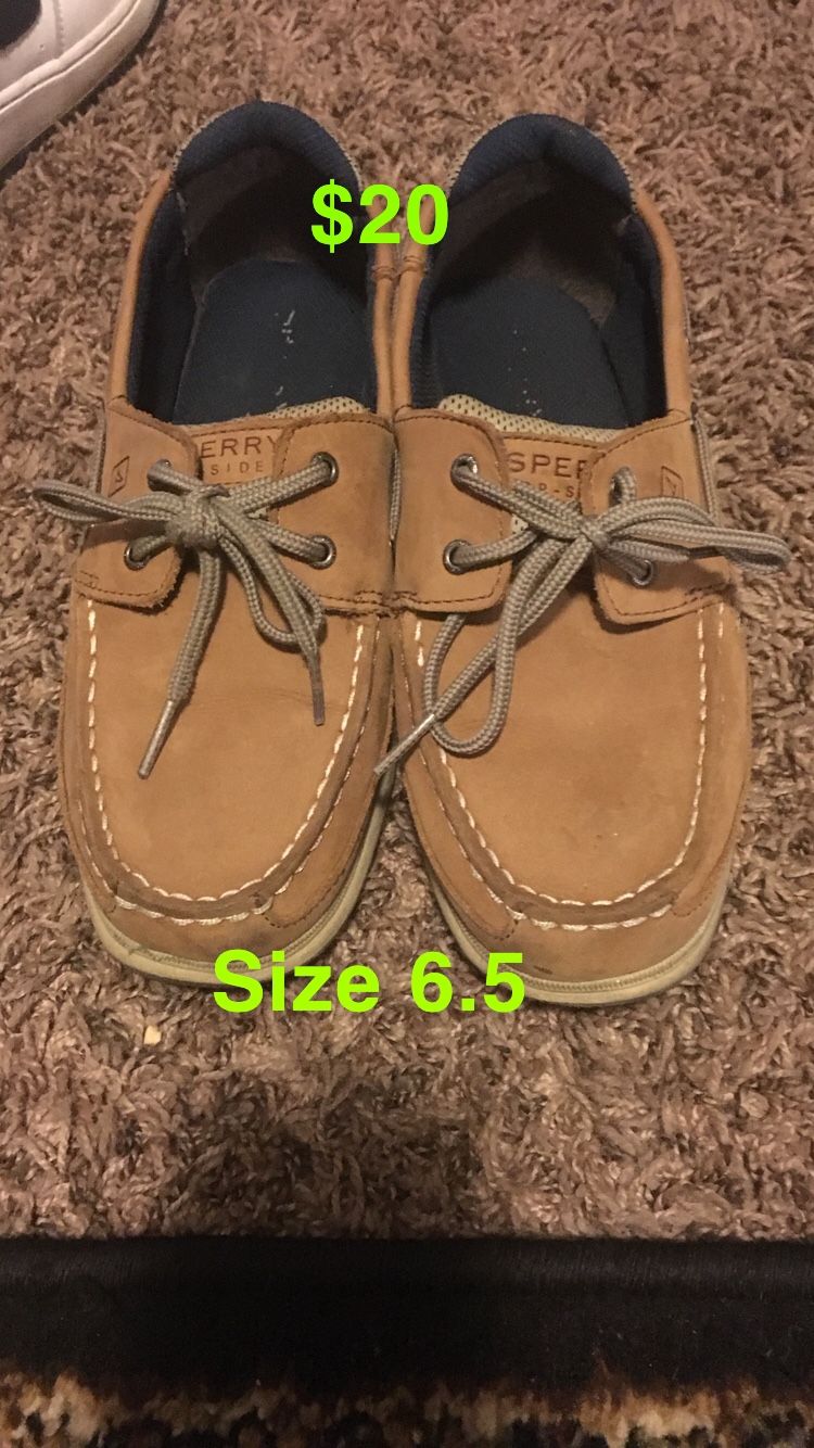 Sperry boat shoes