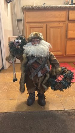 Rustic Lodge style Christmas Santa figurine Rustic Lodge style Christmas Santa figurine