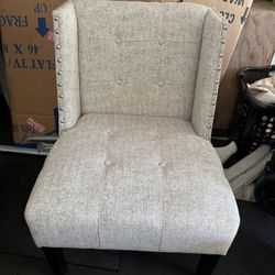 Accent chair 