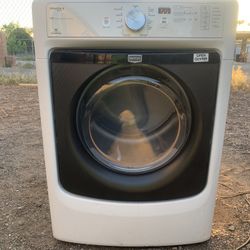Maytag Maxima X Steam White Electric 220 Plug Dryer For Sale $100 Or Best Offer