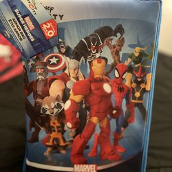 Disney Infinity Marvel Super Heroes Disney Custom Case with 16 characters 