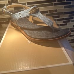 Michael Kors Plate Thing Sandal