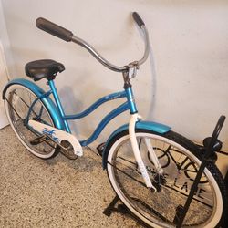 🔥🔥🚲🚲Huffy 26" Baypointe Women's Cruiser Bike

🔥🔥🚲🚲🔥