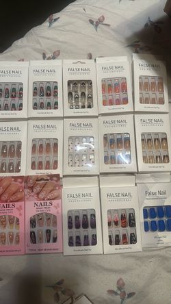 Nail press -on