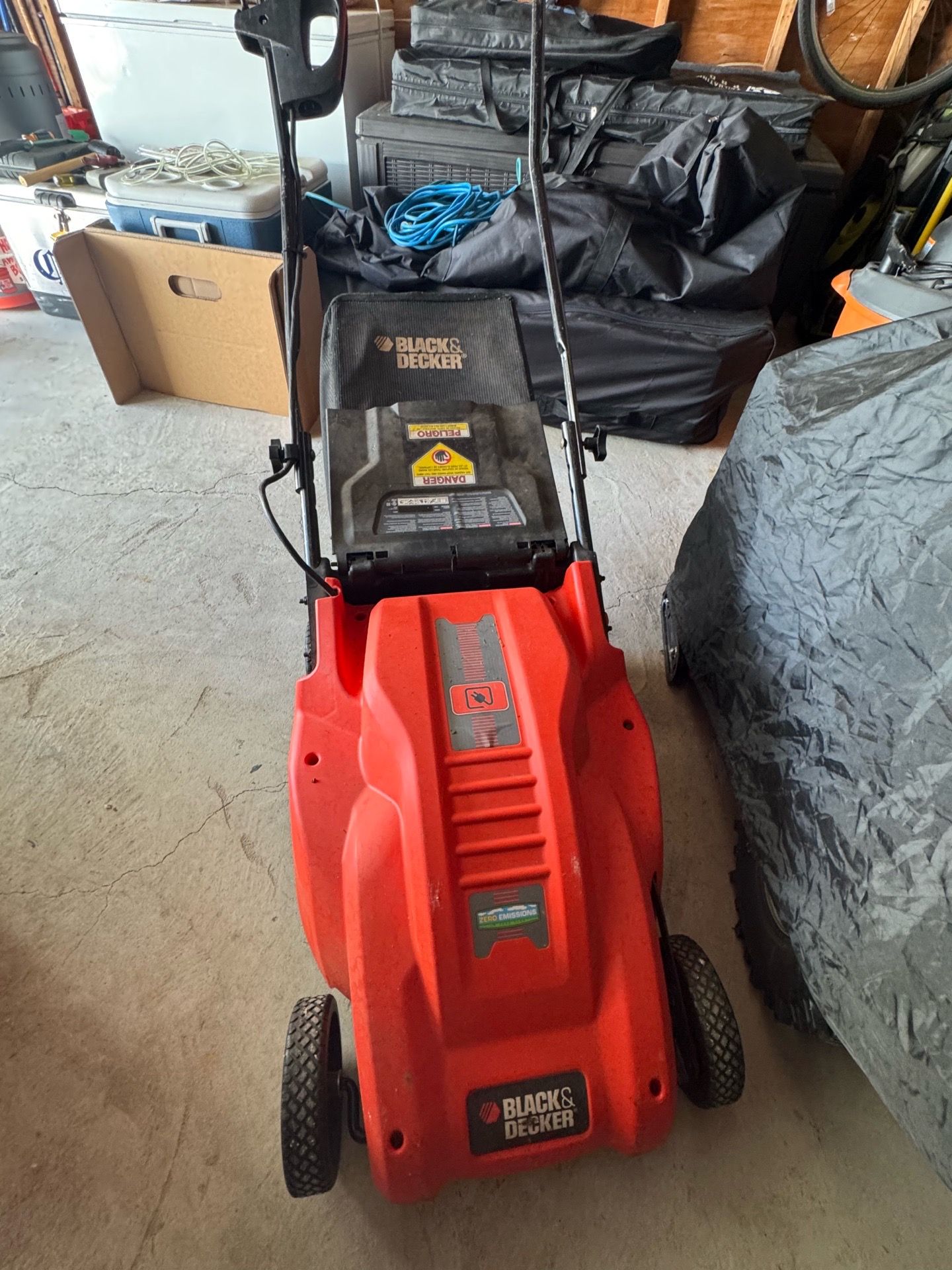 Black & Decker Electric Lawn Mower
