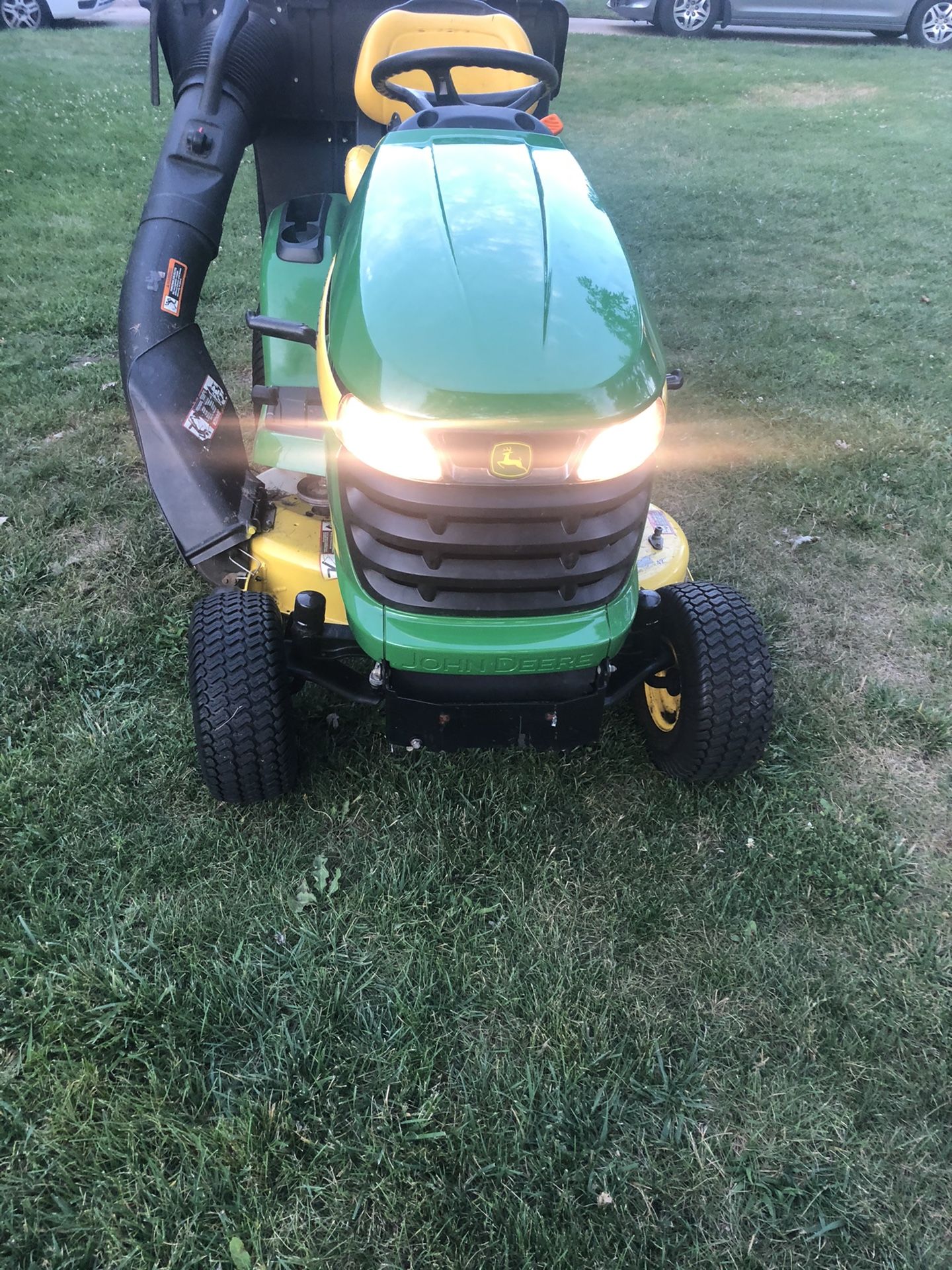 John Deere x300 lawn tractor