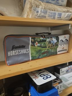 NEW Franklin Sports Horseshoe Set