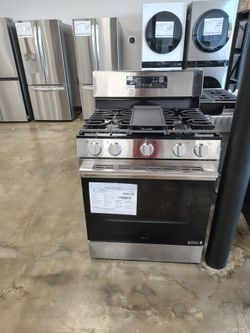 LG 6.3 cu ft Smart Wi-Fi Enabled Probake Convection 5-Burners Gas Range with Air Fry and Easy Clean
