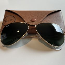 RAY BAN AVIATOR 