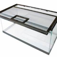 Zilla Deluxe Critter Cage with Feeding Door 20 gallon