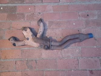 Datsun 1972 to 1979 exhaust manifold