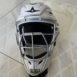 Catchers helmet
