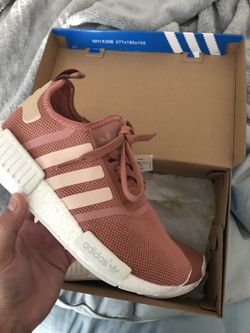 NMD Salmon Pink Womens 6.5 NEW