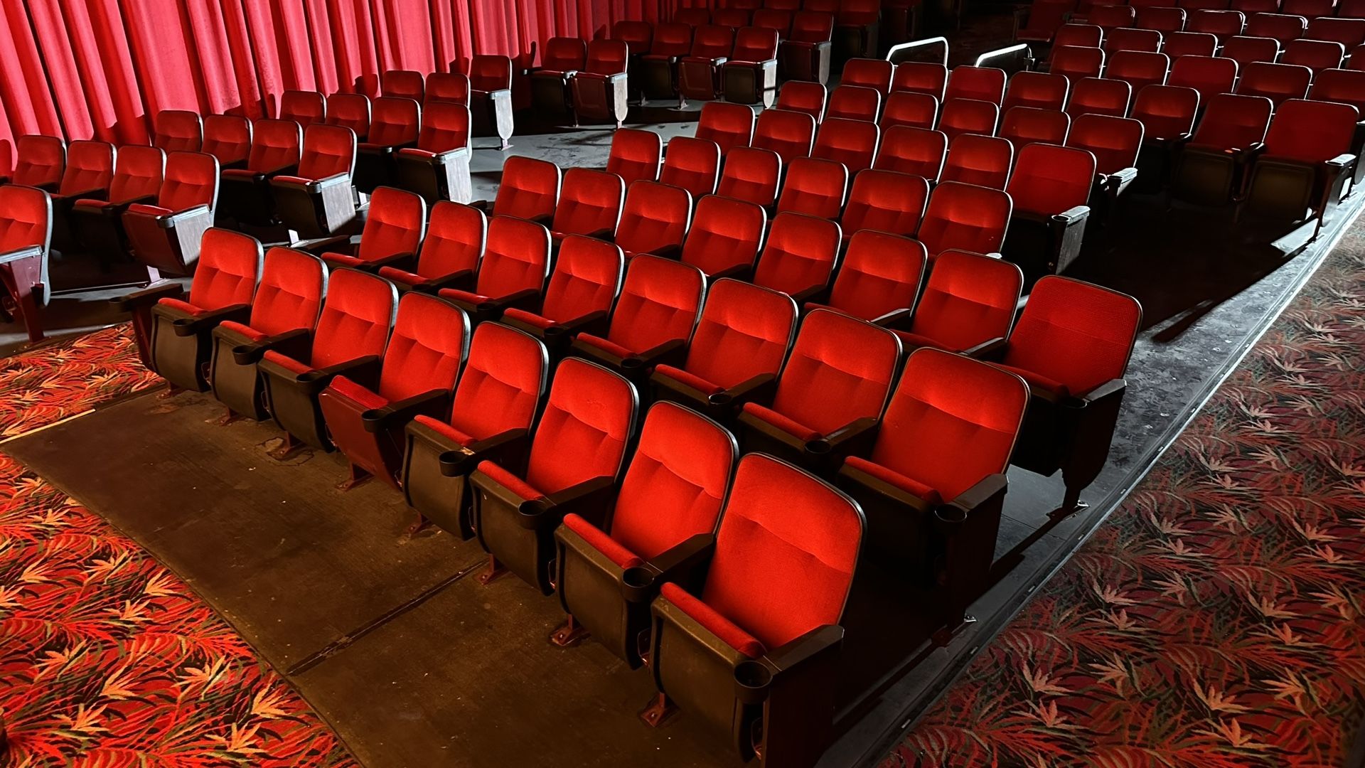 Theater Seats for Sale (Simi Valley)