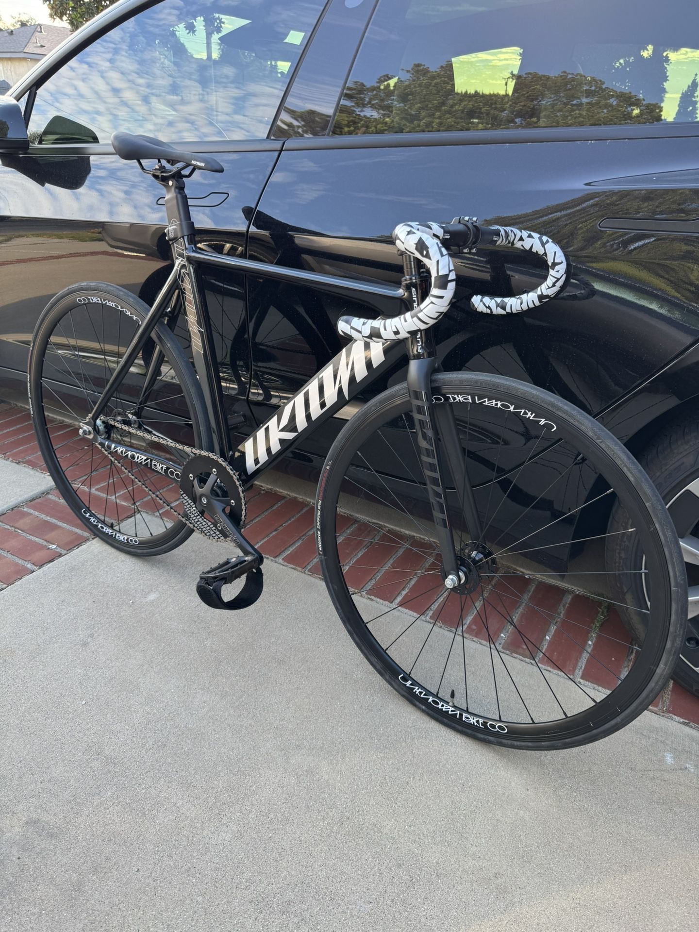 Unknown Singularity Fixed Gear Bike