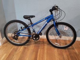 24" Schwinn Spindle Mountain Bike 21 Speed with Aluminum frame