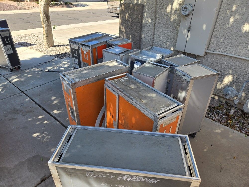 Airline catering carts full and half sizes