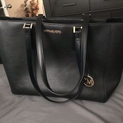 MICHAEL KORS BAGS 