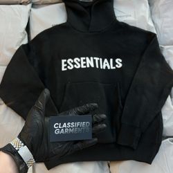 ESSENTIALS KNIT HOODIES
