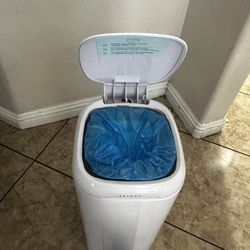 Diaper Genie