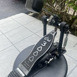 DW 3000 Bass Drum Pedal