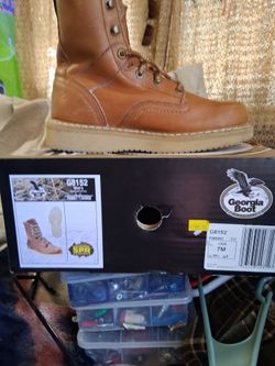 Georgia Boots  7M