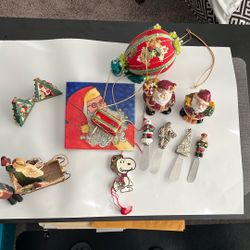 Thirteen (13) Various Christmas Items