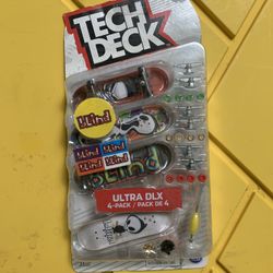 Tech Deck Ultra Dlx 4Pack 