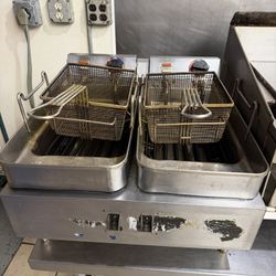 Commercial Double Basket Deep Fryer – Stainless Steel – Fully Functional