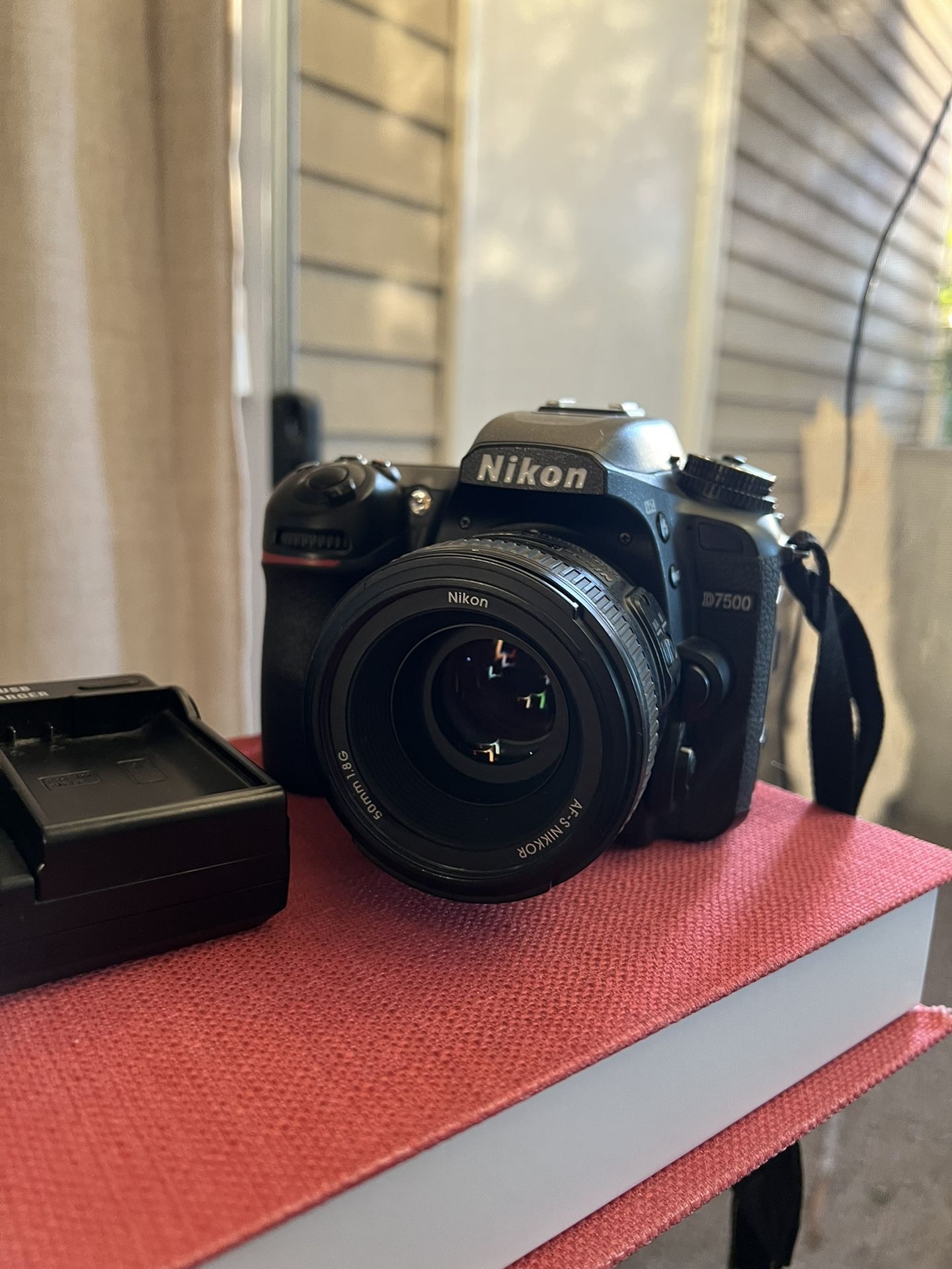 Nikon D7500