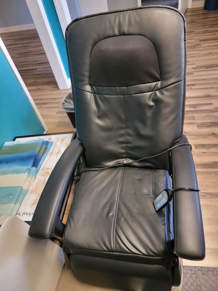 Massage Chair 