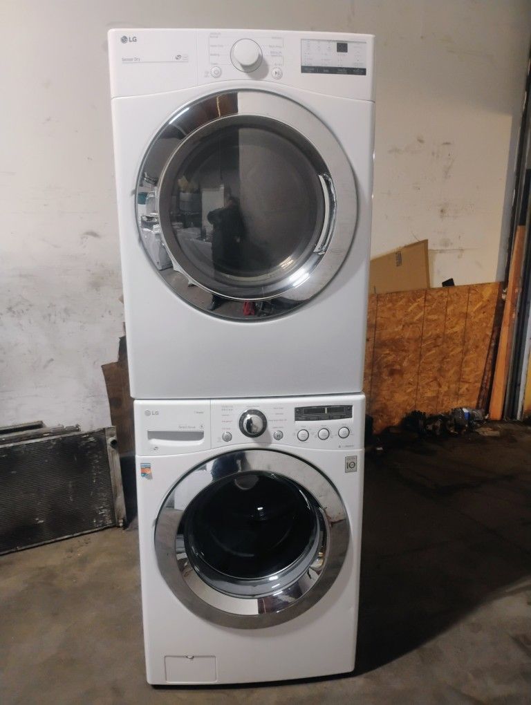 L G Washer And Dryer Electric Stackable 