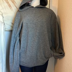 Men’s New With Tags Hoodie Size Meidum 